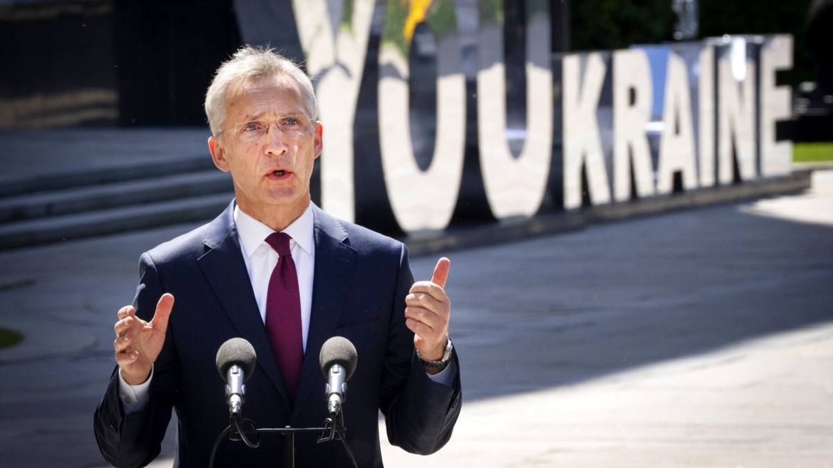 Генеральний секретар НАТО закликав країни Альянсу зняти обмеження на удари України по військових цілях у РФ