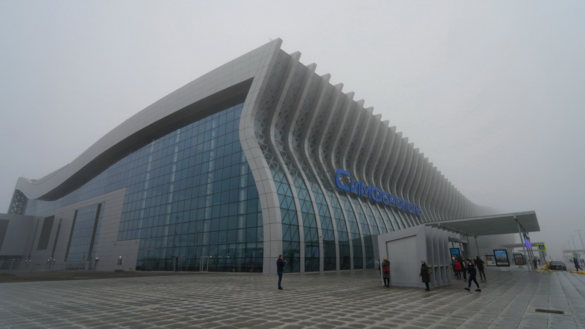 Російська влада витратить 27 млн доларів на реконструкцію непрацюючого аеропорту в Сімферополі
